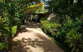 Nilaveli Beach Rooms